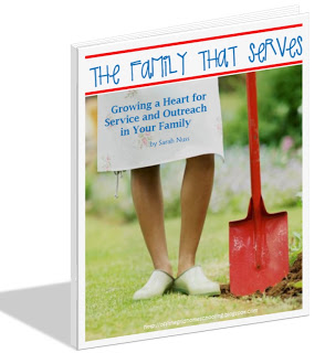 Free eBook The Family That Serves: Growing a Heart for Service and Outreach in Your Family