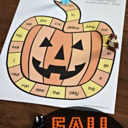 You will love these FREE Fall Sight Word Games! #fhdhomeschoolers #freehomeschooldeals #fallresources #sightwords #hsdays