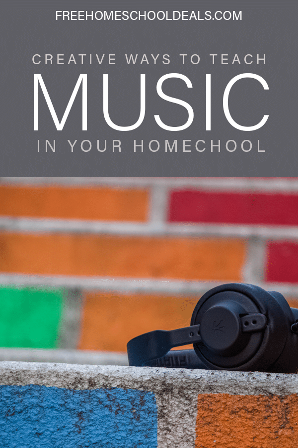 Looking for musical inspiration? Check out these Creative Ways to Teach Music in Your Homeschool! #fhdhomeschoolers #freehomeschooldeals #homeschoolmusic #hsdays #teachingmusic