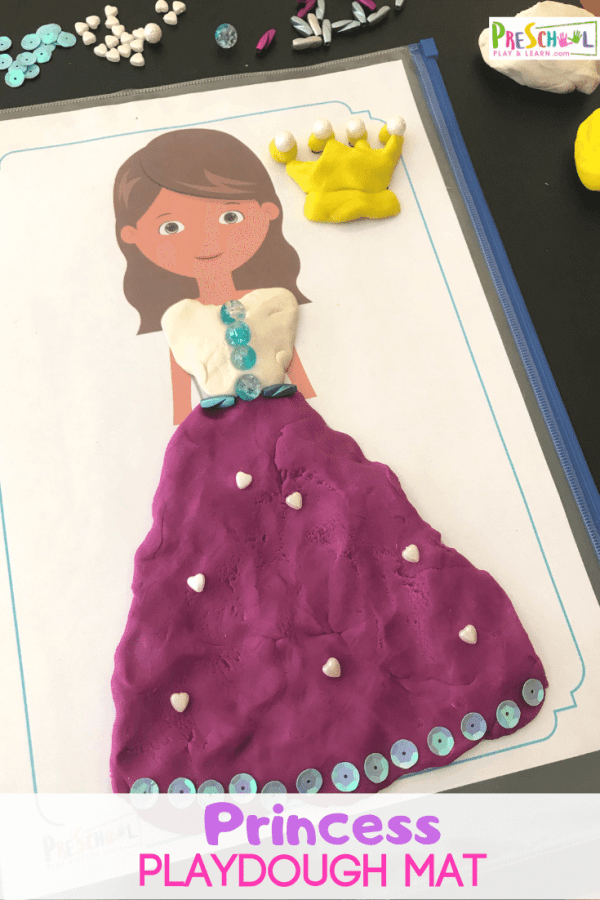 FREE Pretty Princess Playdough Mats #fhdhomeschoolers #freehomeschooldeals #playdoughmats