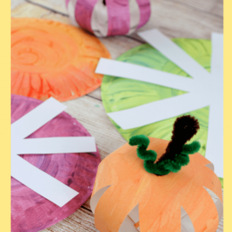 FREE Secondary Color Pumpkin Craft. #freehomeschooldeals #fhdhomeschoolers #paperplatecraft #paperplatepumpkincraft #pumpkincraft