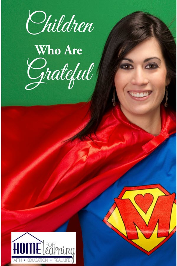 Free Gratefulness Family Planner. #freegratefulnessprintable #gratefulnessfamilyactivity #thankfulnessforkids #freehomeschooldeals #fhdhomeschoolers