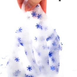 Homemade Snow Slime Activity. #winterslime #homemadeslime #recipeforslime #freehomeschooldeals #fhdhomeschoolers