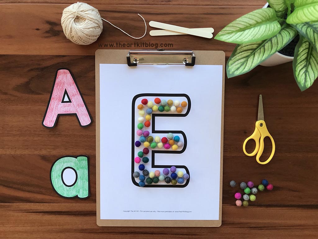 Free Alphabet Template Pages. #freehomeschooldeals #fhdhomeschoolers #learningthealphabet #alphabettemplate #alphabetpracticepages
